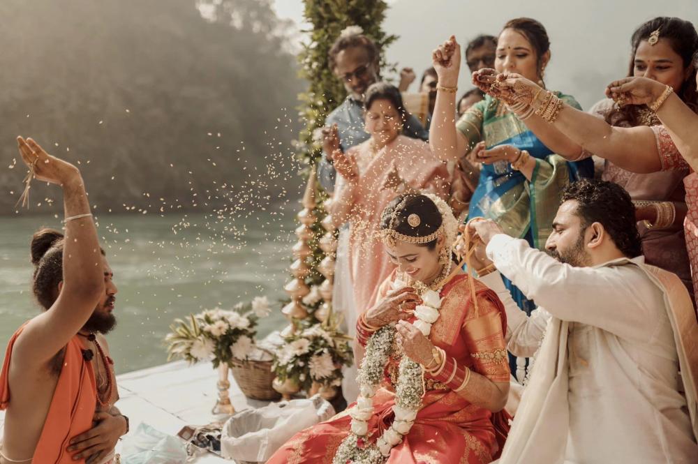 ramya-pandian-and-suja-wedding-reception-photos